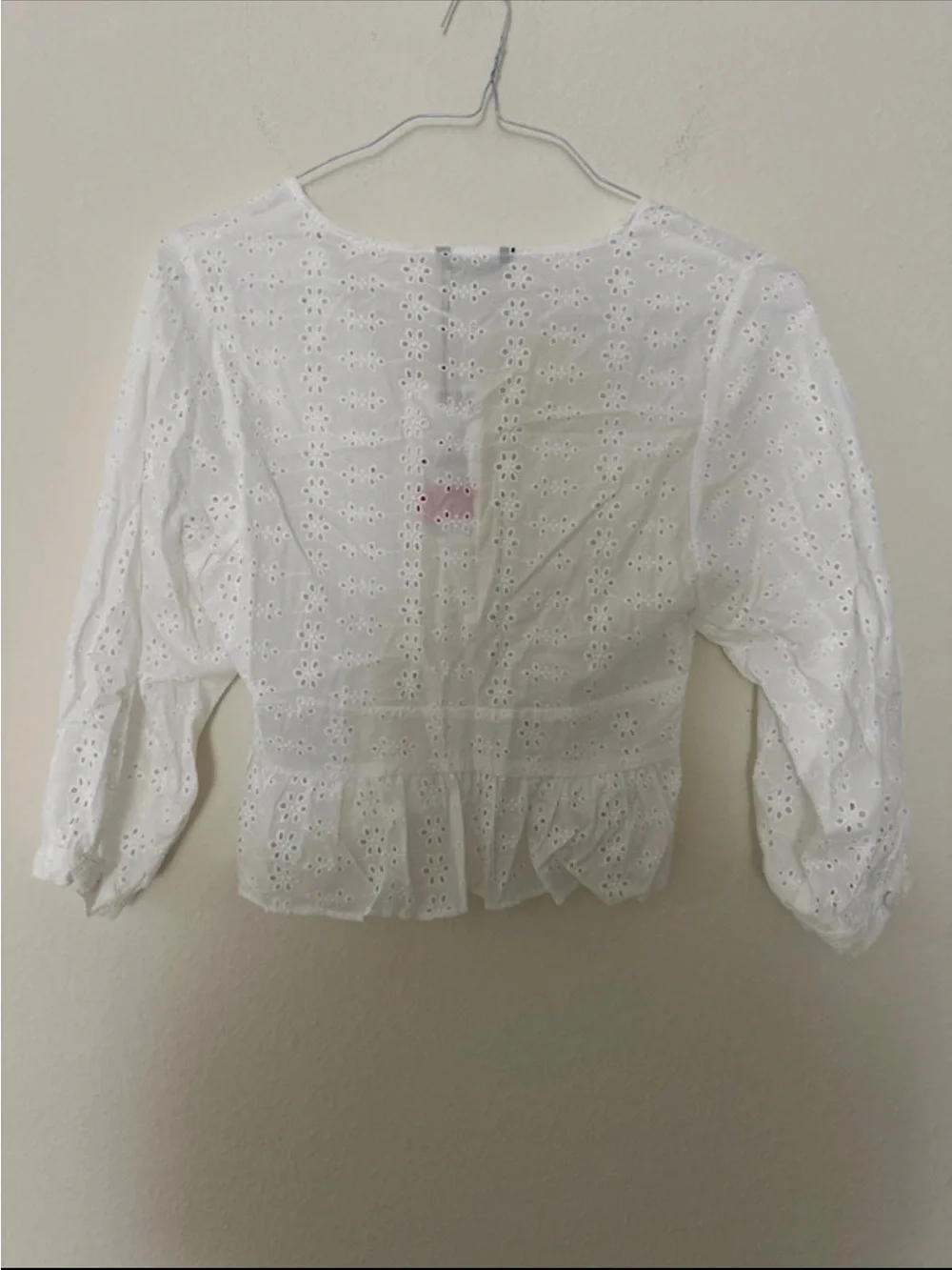 Zara White Eyelet V-Neck Peplum Blouse